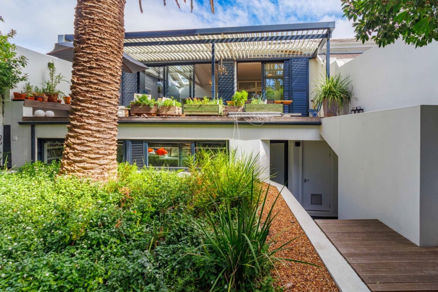 To Let 1 Bedroom Property for Rent in Tamboerskloof Western Cape